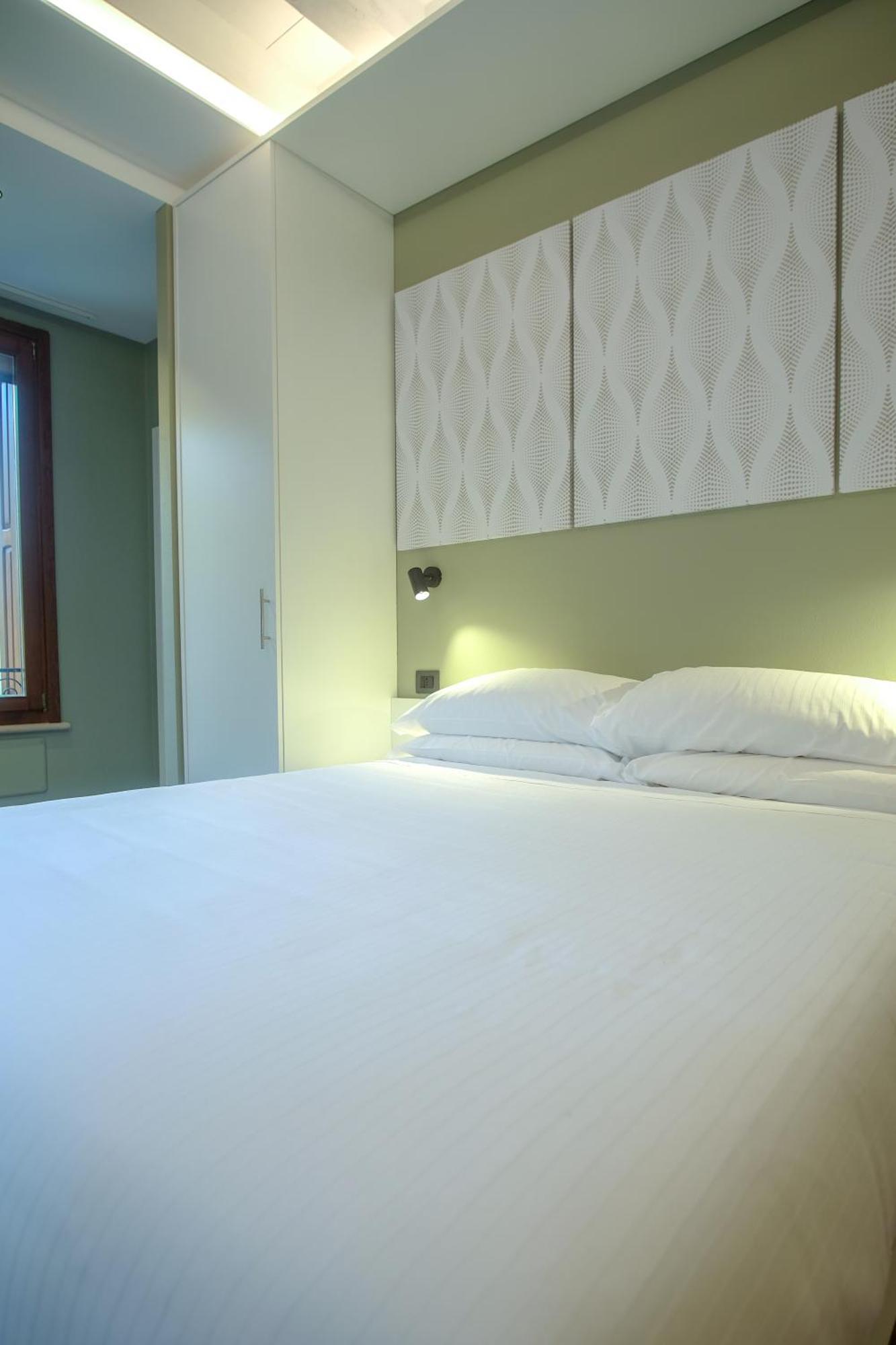 Naboo Verona Luxury Suites מראה חיצוני תמונה