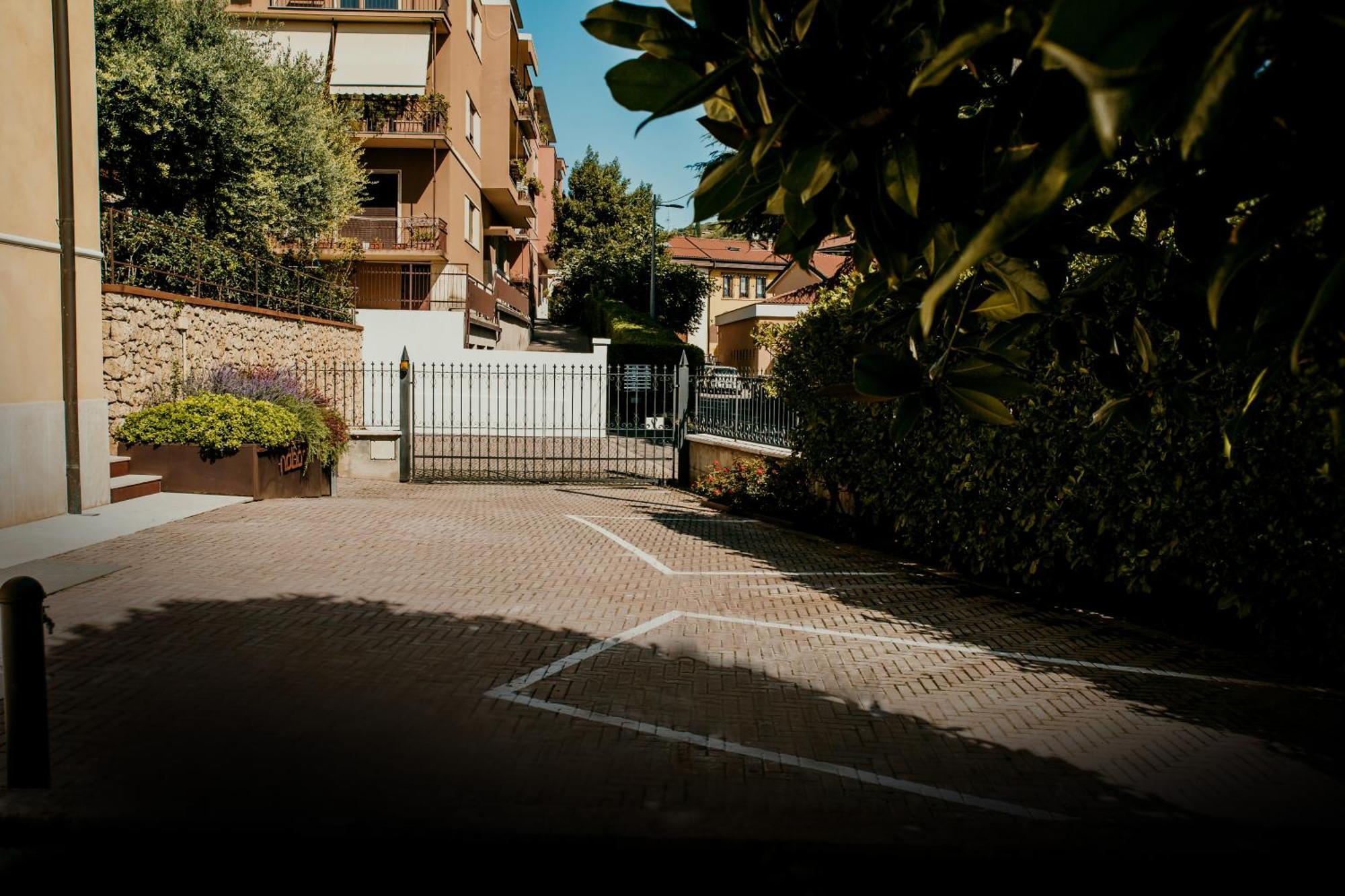 Naboo Verona Luxury Suites מראה חיצוני תמונה